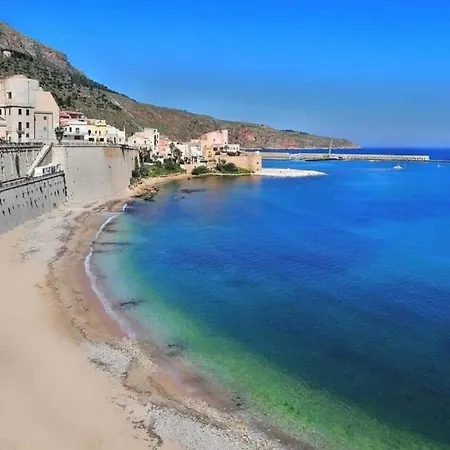 Kalanto Ferienhaus *